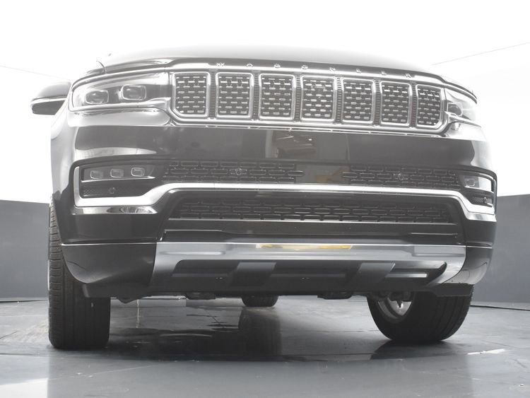 Used 2023 Jeep Grand Wagoneer L Series II w/ Premium Group II image 62