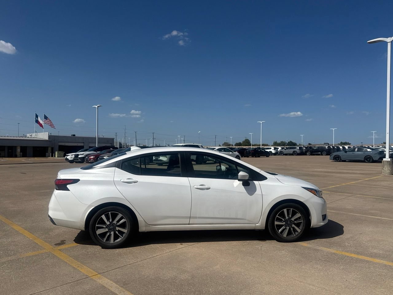 Certified 2024 Nissan Versa SV FWD image 23