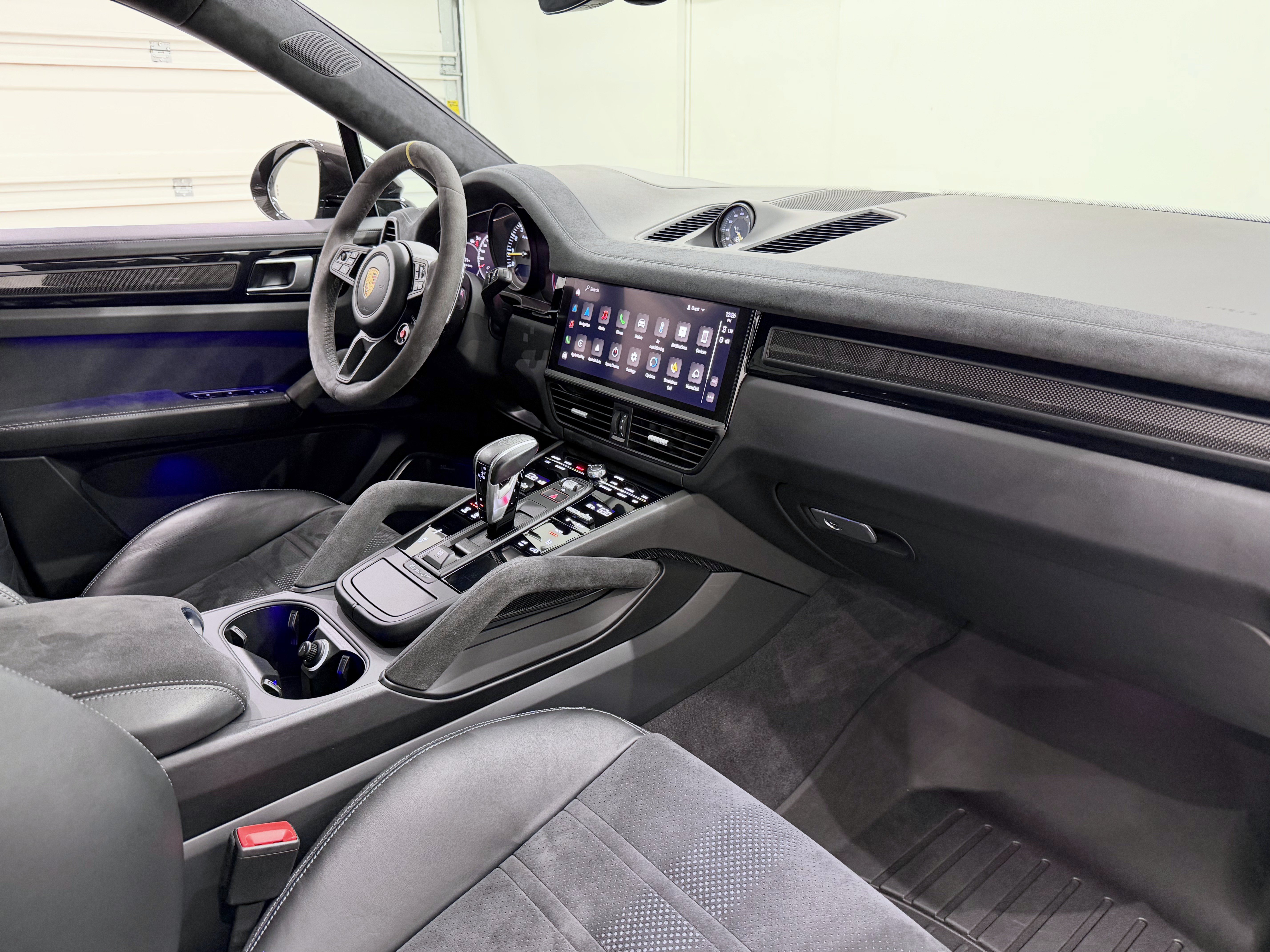 Certified 2022 Porsche Cayenne Turbo GT AWD/4WD image 29