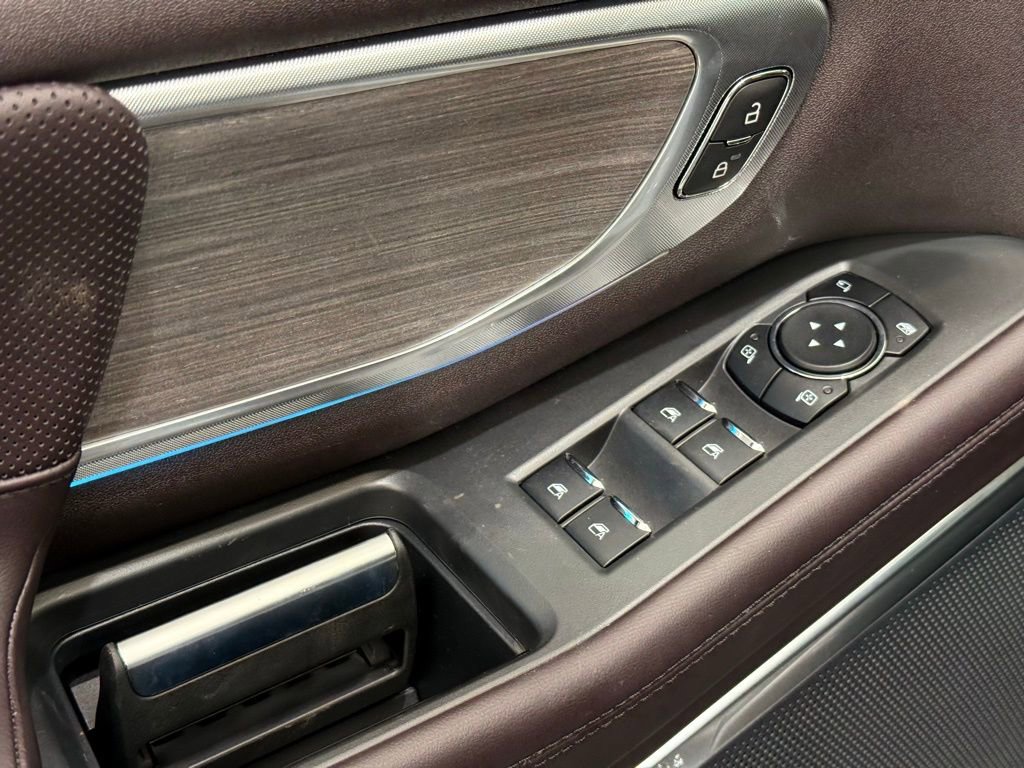 New 2025 Ford Expedition Platinum w/ Platinum Ultimate Package image 18