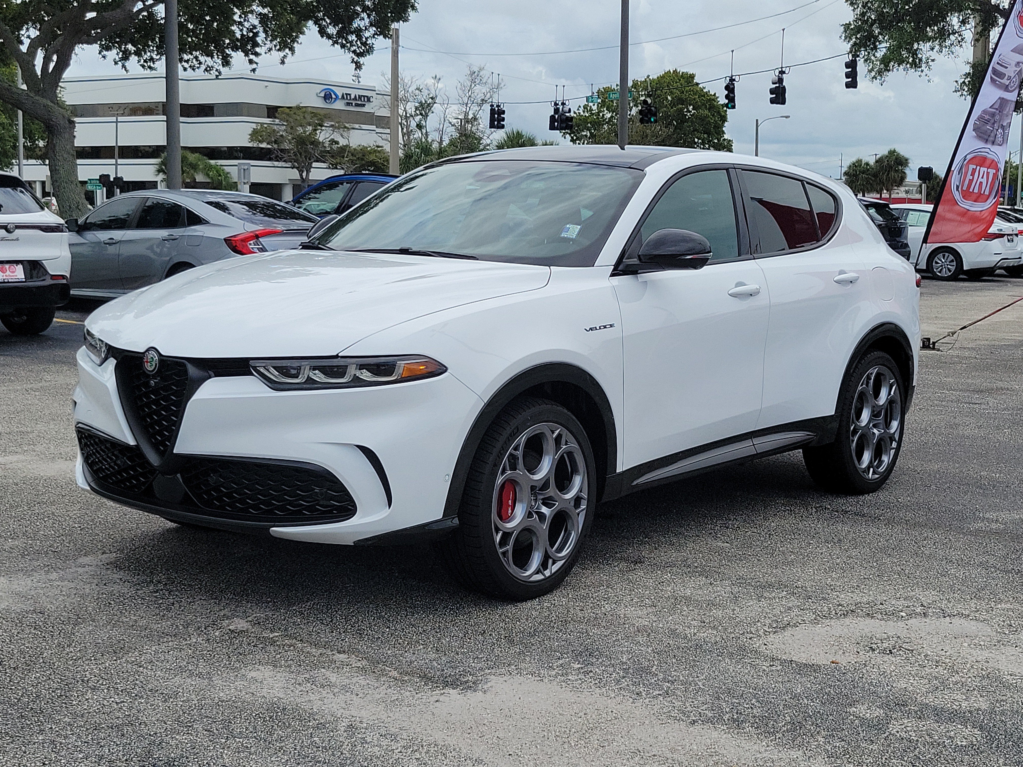 Used 2024 Alfa Romeo Tonale Ti AWD/4WD image 2
