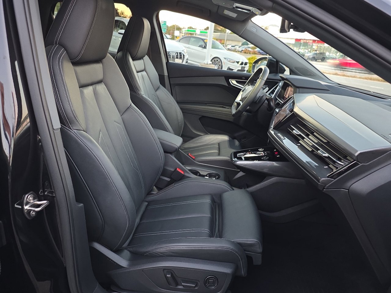 Used 2023 Audi Q4 e-tron Prestige w/ Black Optic Package image 32