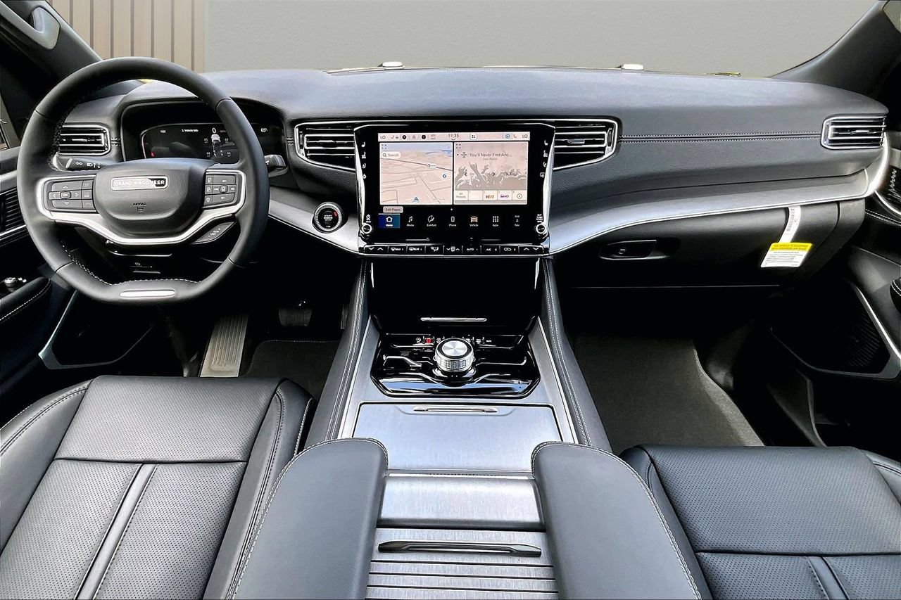 New 2026 Jeep Grand Wagoneer 4WD image 11