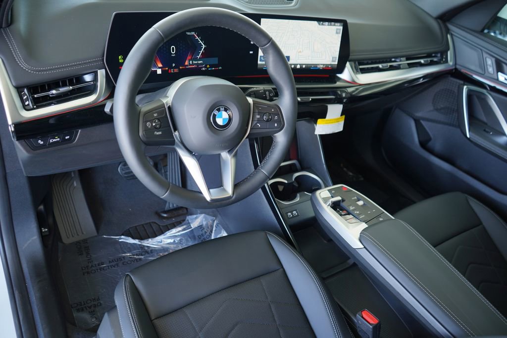 Used 2025 BMW X1 xDrive28i w/ Technology Package image 13