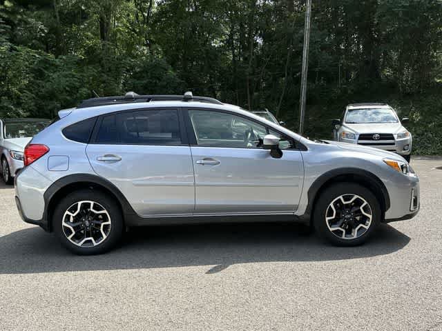 Used 2016 Subaru Crosstrek 2.0i Premium w/ Moonroof Package AWD/4WD image 3