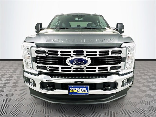 New 2026 Ford F450 4x4 Crew Cab Super Duty image 2