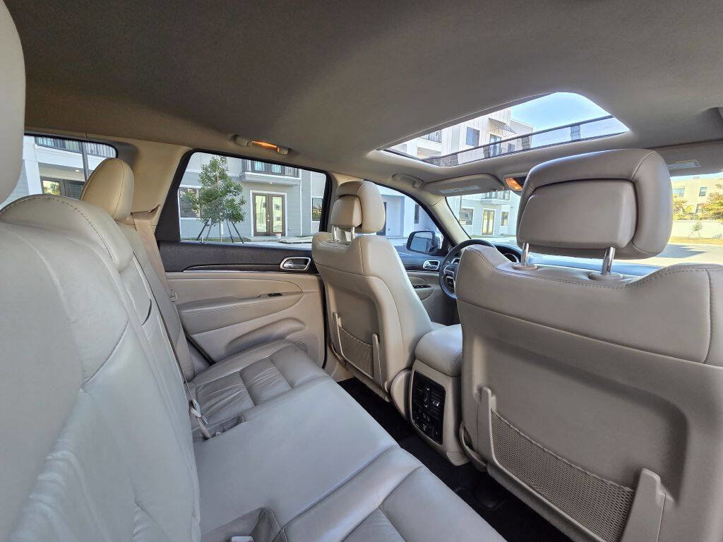 Used 2014 Jeep Grand Cherokee Limited RWD image 38