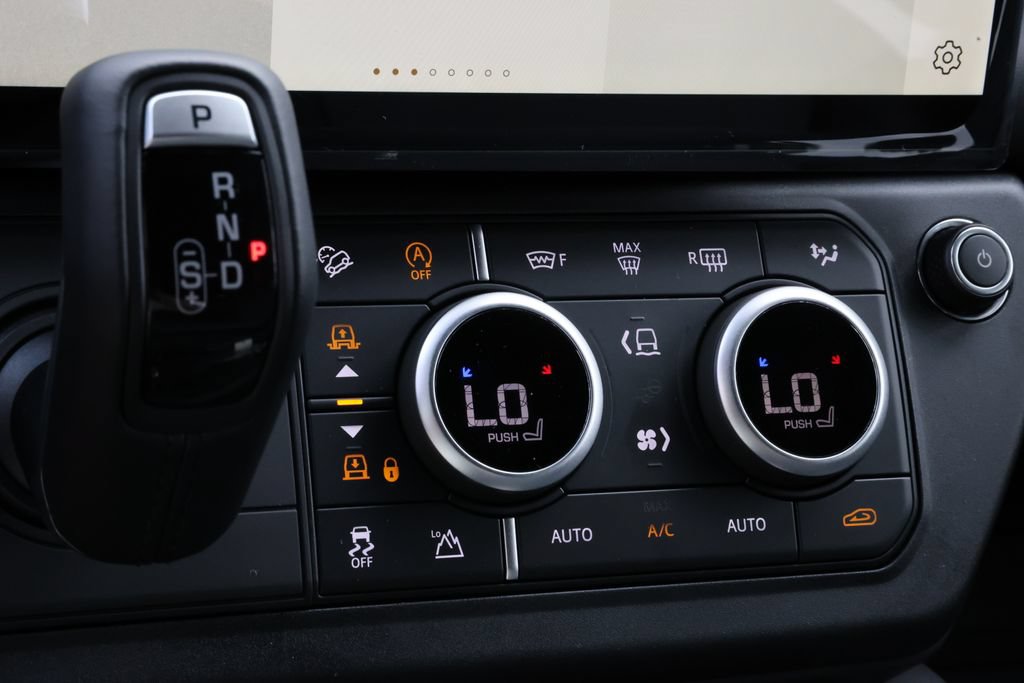 New 2026 Land Rover Defender 110 X-Dynamic SE AWD/4WD image 20