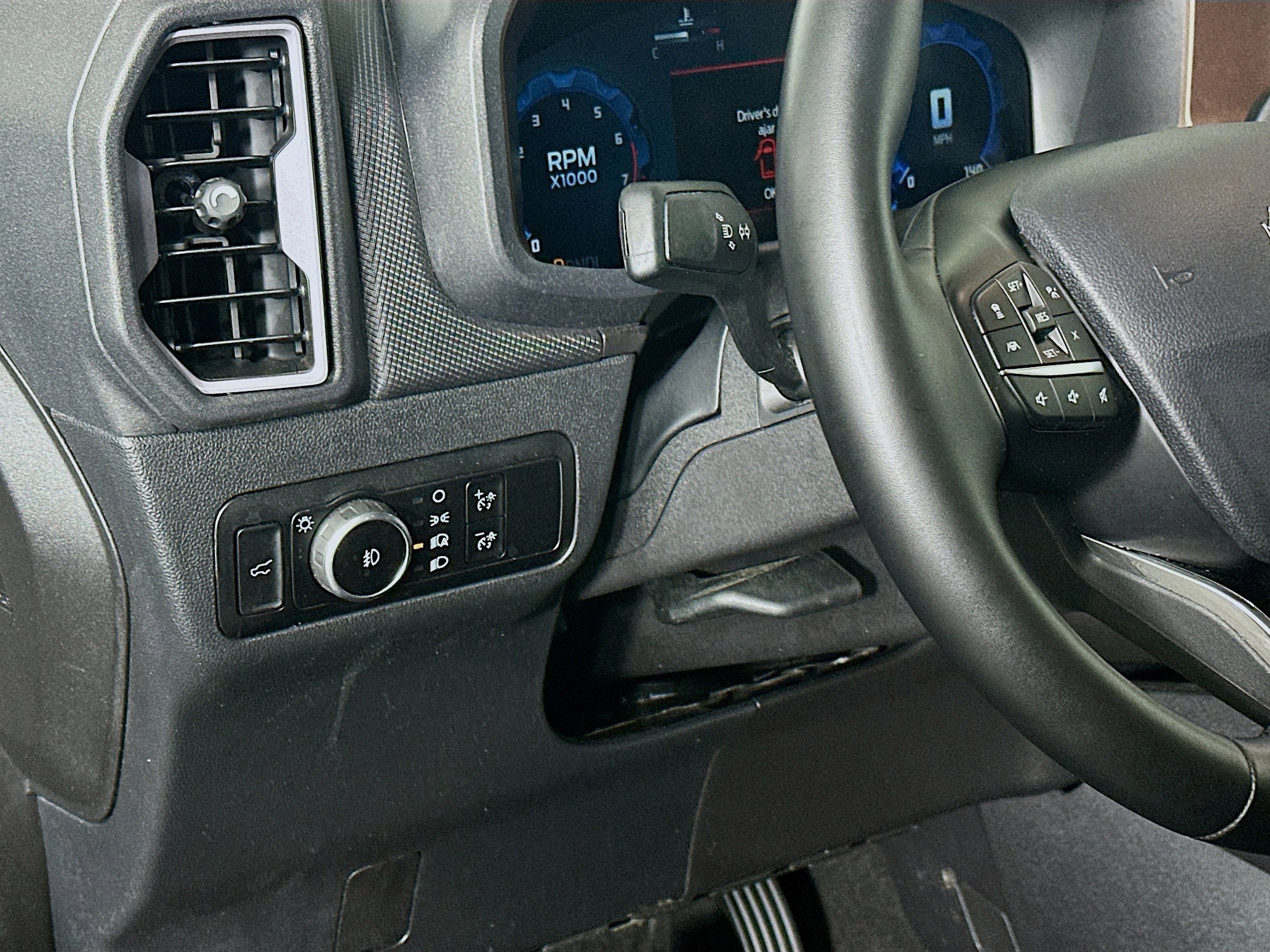 Used 2025 Ford Bronco Sport Outer Banks w/ Outer Banks Tech Package+ AWD/4WD image 17