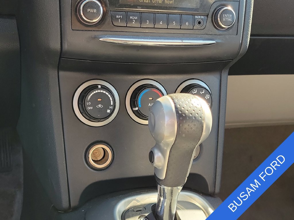Used 2013 Nissan Rogue SV AWD/4WD image 24