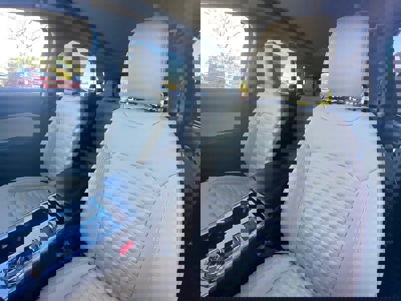 Certified 2022 Ford Edge SEL w/ Convenience Package image 24