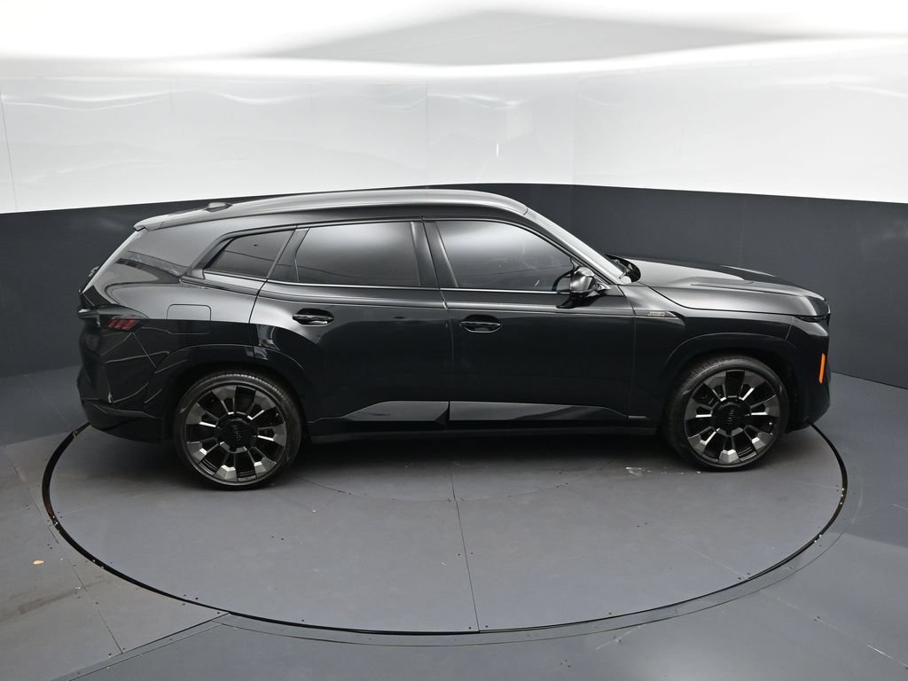Certified 2023 BMW XM AWD/4WD image 35