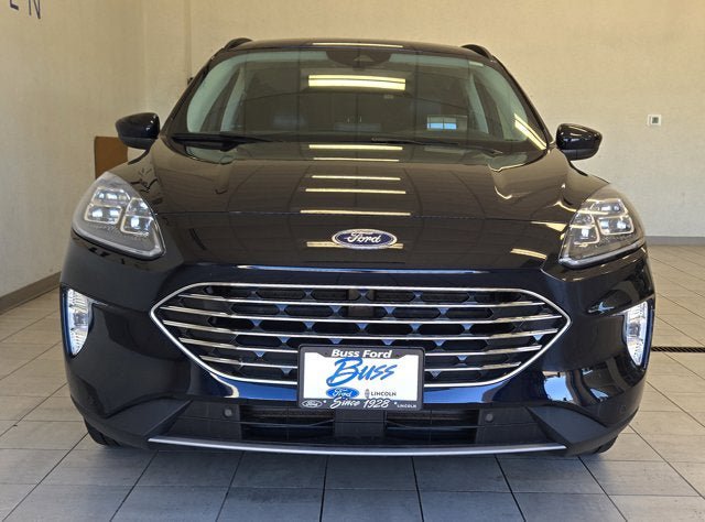 Used 2021 Ford Escape Titanium w/ Titanium Elite Package AWD/4WD image 2