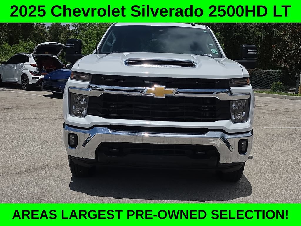 Used 2025 Chevrolet Silverado 2500 LT w/ Convenience Package AWD/4WD image 2