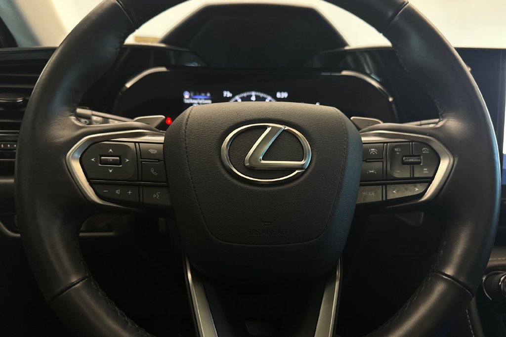 Certified 2026 Lexus NX 350 AWD w/ Accessory Package (2T) image 23