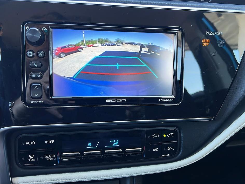 Used 2016 Scion iM image 14