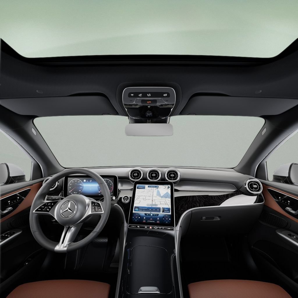 Used 2026 Mercedes-Benz GLC 300 image 42