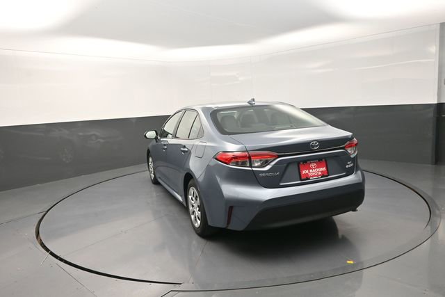 Used 2024 Toyota Corolla LE FWD image 61