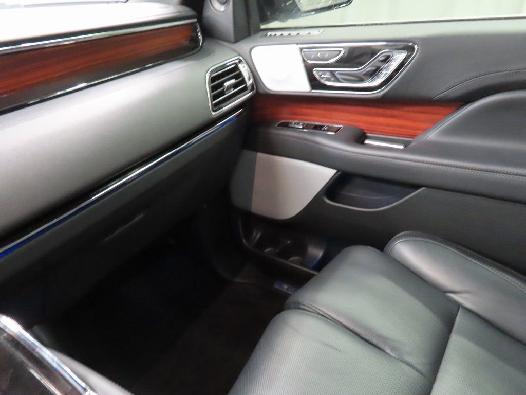 Used 2024 Lincoln Navigator L Reserve w/ Equipment Group 201A image 23