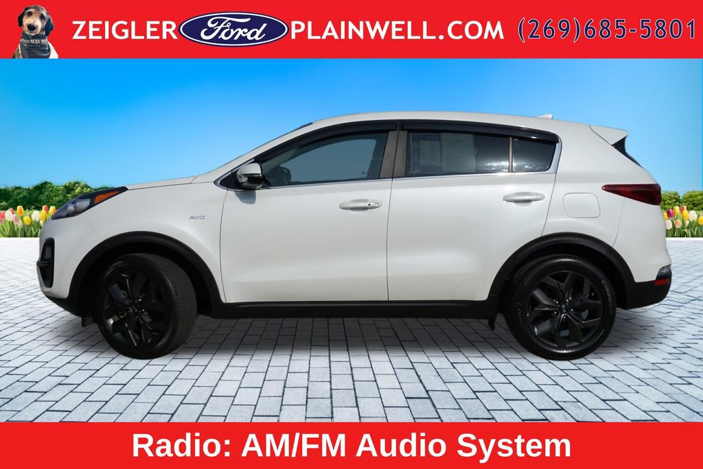 Used 2022 Kia Sportage LX w/ LX AWD Value Edition Package image 2