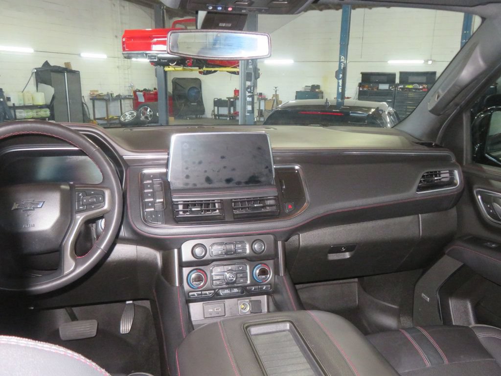 Used 2022 Chevrolet Tahoe RST w/ Luxury Package RWD image 39