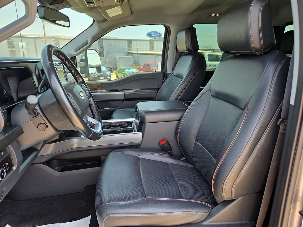 Used 2023 Ford F350 Lariat w/ Chrome Package AWD/4WD image 19
