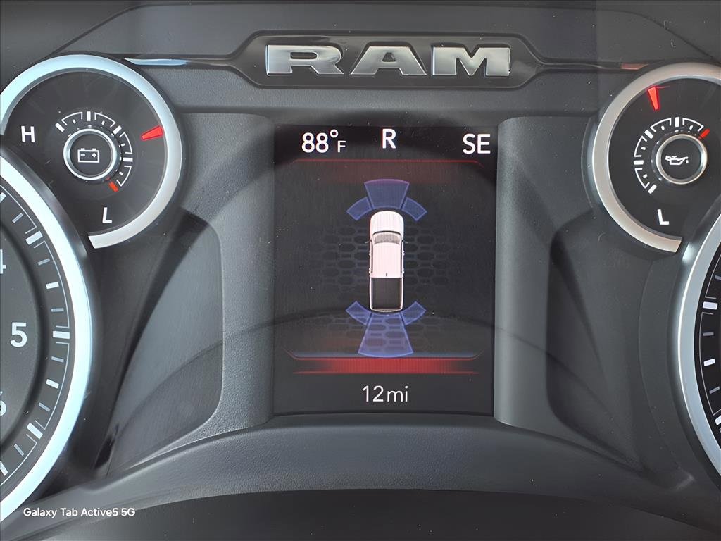 New 2026 RAM 1500 4x4 Crew Cab image 28