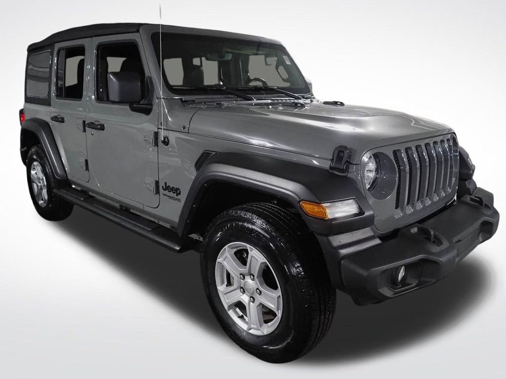 Used 2022 Jeep Wrangler Unlimited Sport image 3