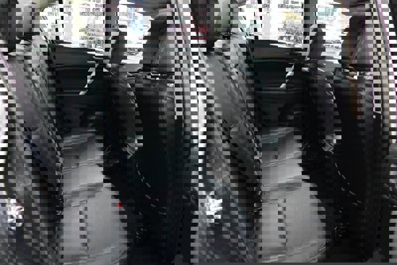 Used 2013 MAZDA MAZDA3 i Grand Touring image 6