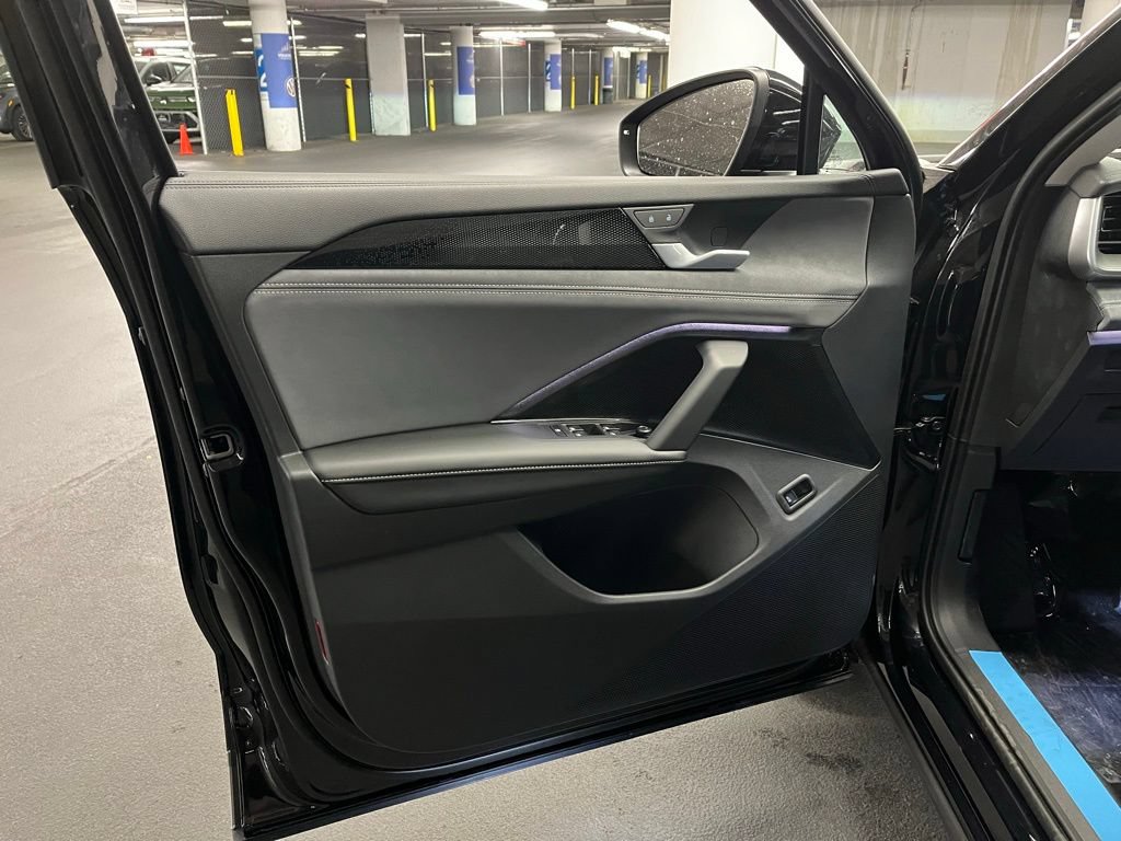 New 2026 Volkswagen Tiguan SE AWD/4WD image 20