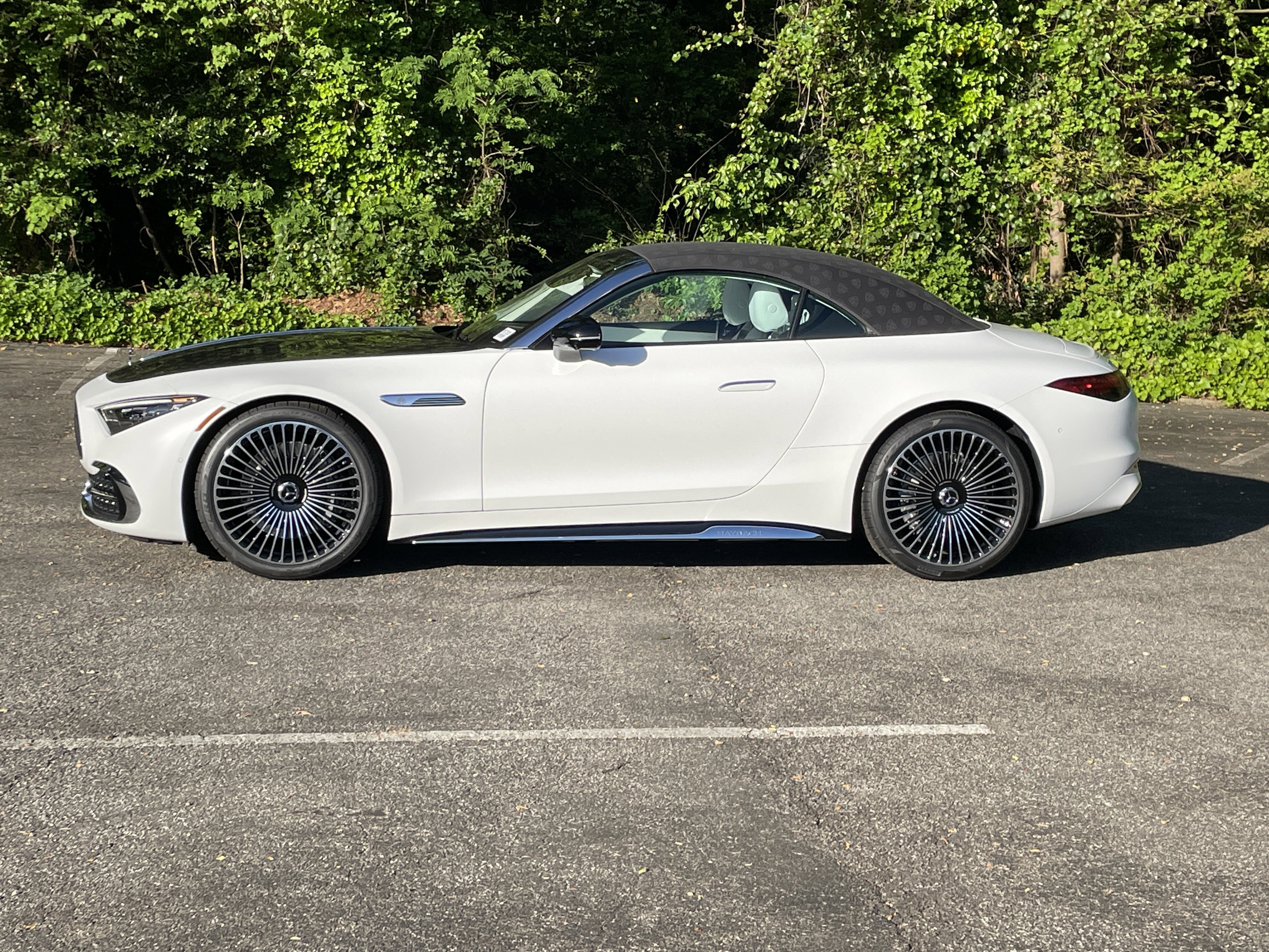 New 2026 Mercedes-Benz Maybach SL 680 image 23