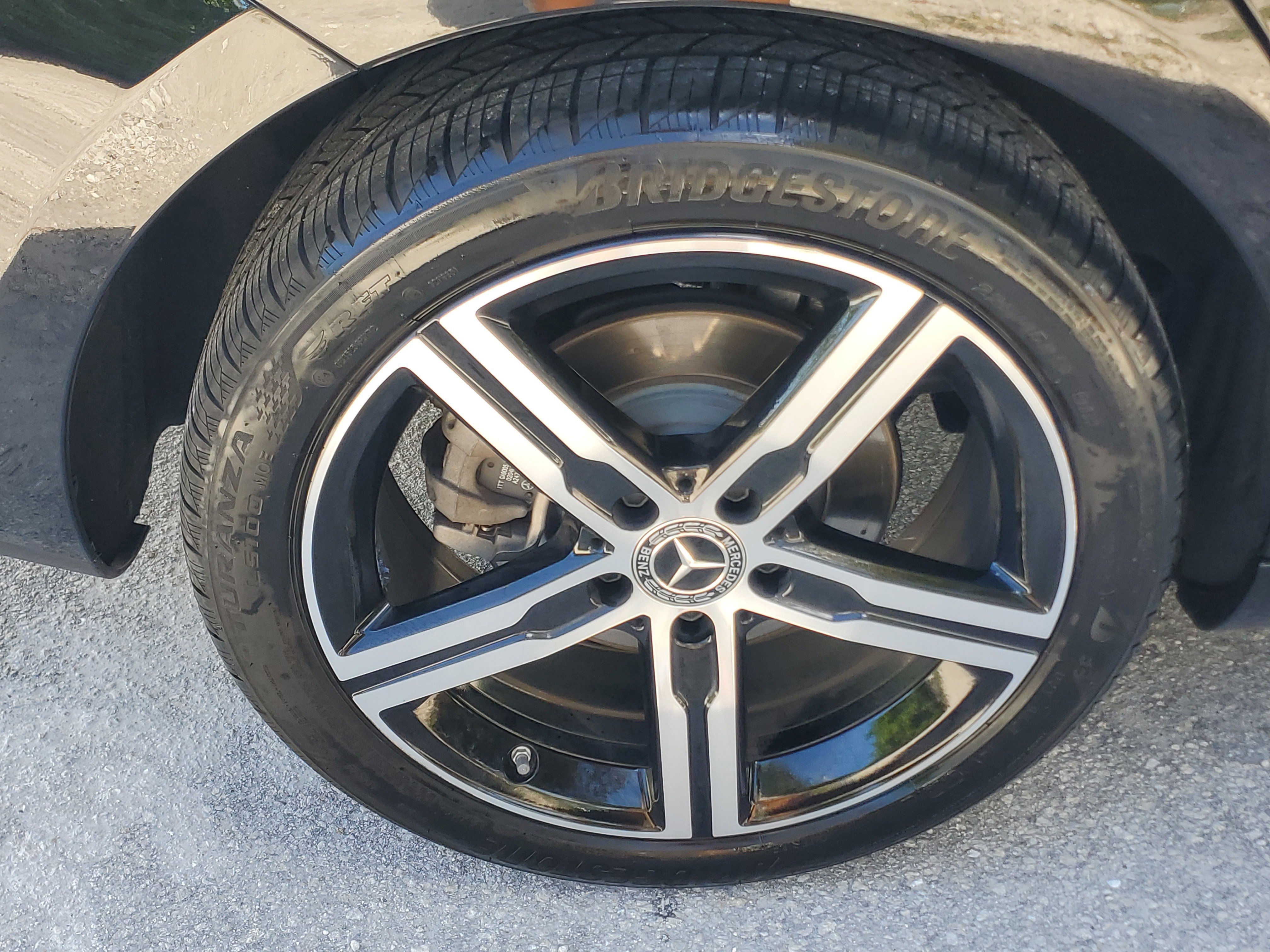 Used 2023 Mercedes-Benz CLA 250 w/ Premium Package image 7