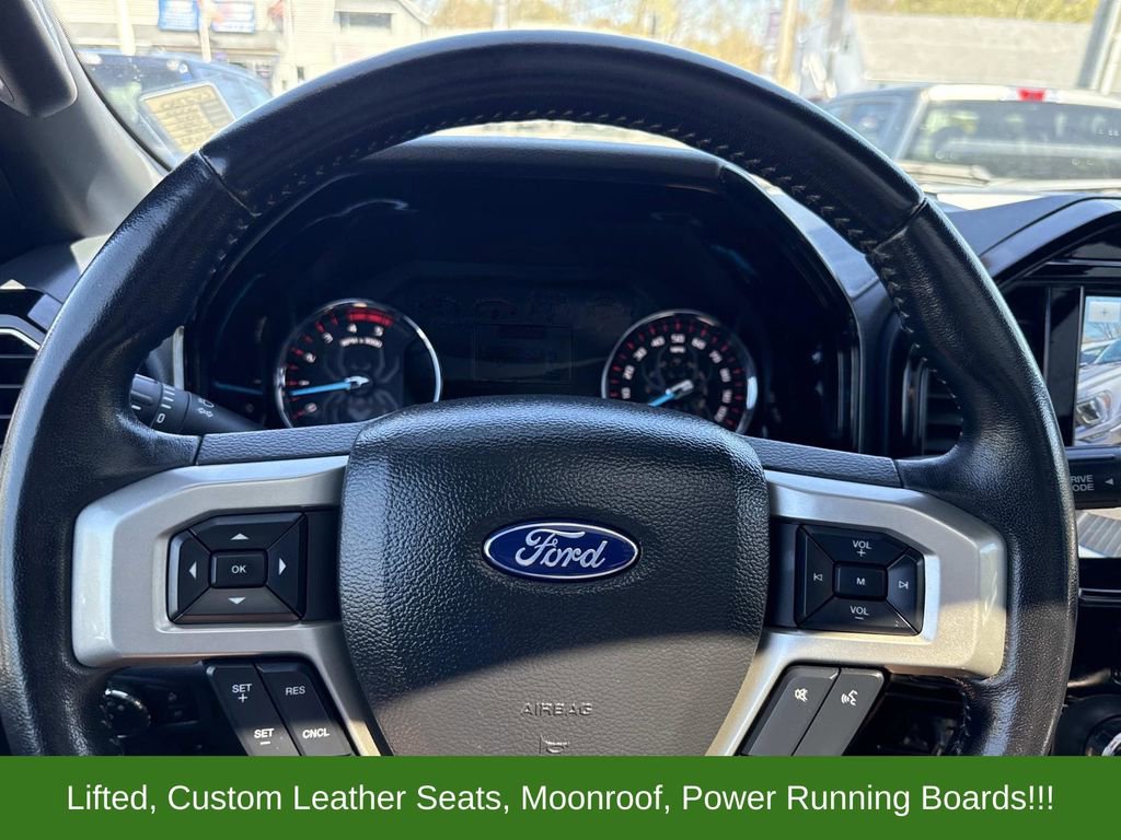 Used 2022 Ford F250 Lariat w/ Black Appearance Package AWD/4WD image 30