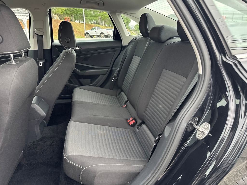 Used 2024 Volkswagen Jetta S image 23