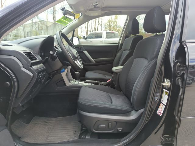 Used 2017 Subaru Forester 2.5i Premium AWD/4WD image 14