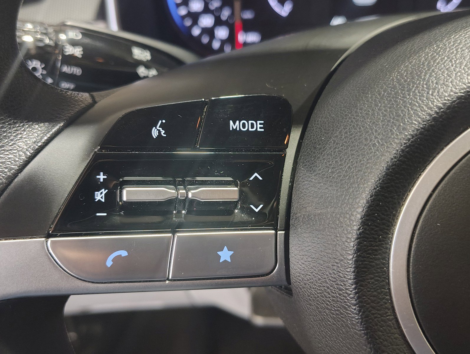 Certified 2024 Hyundai Tucson SE FWD image 15