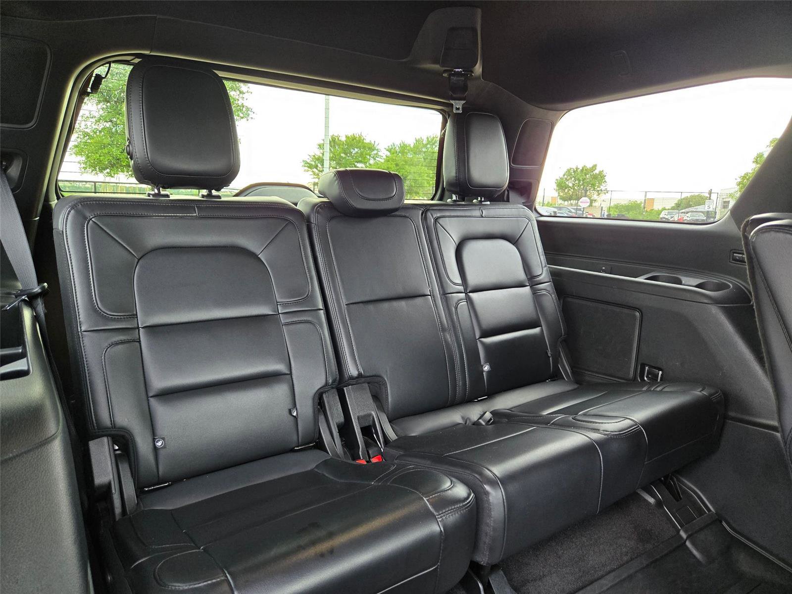 Used 2021 Lincoln Navigator Reserve w/ Luxury Package image 33