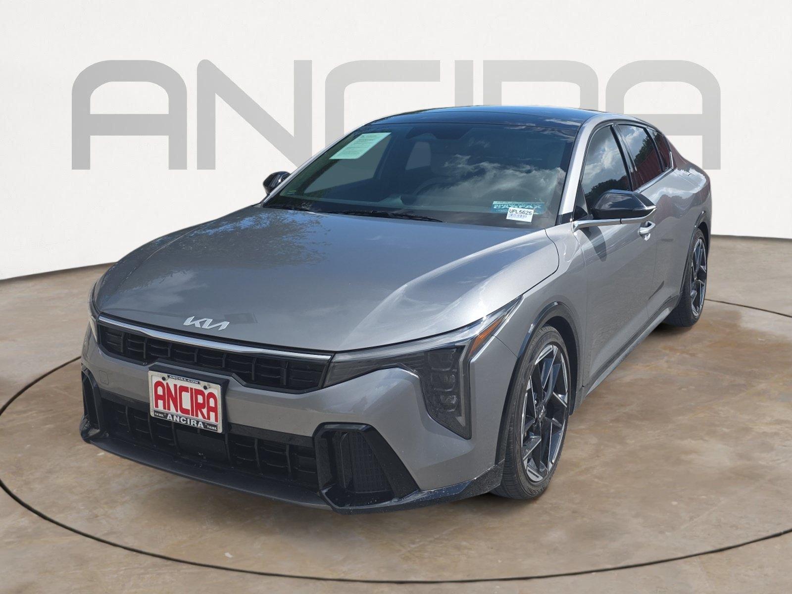 Certified 2025 Kia K4 GT-Line w/ GT-Line Premium Package FWD image 4