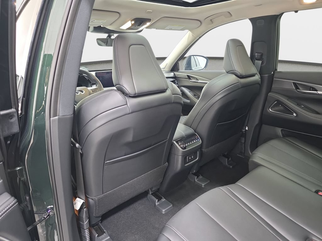 Certified 2026 INFINITI QX60 Luxe w/ Cargo Package AWD/4WD image 10