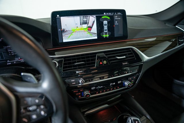 Used 2023 BMW 530i xDrive w/ Convenience Package image 17