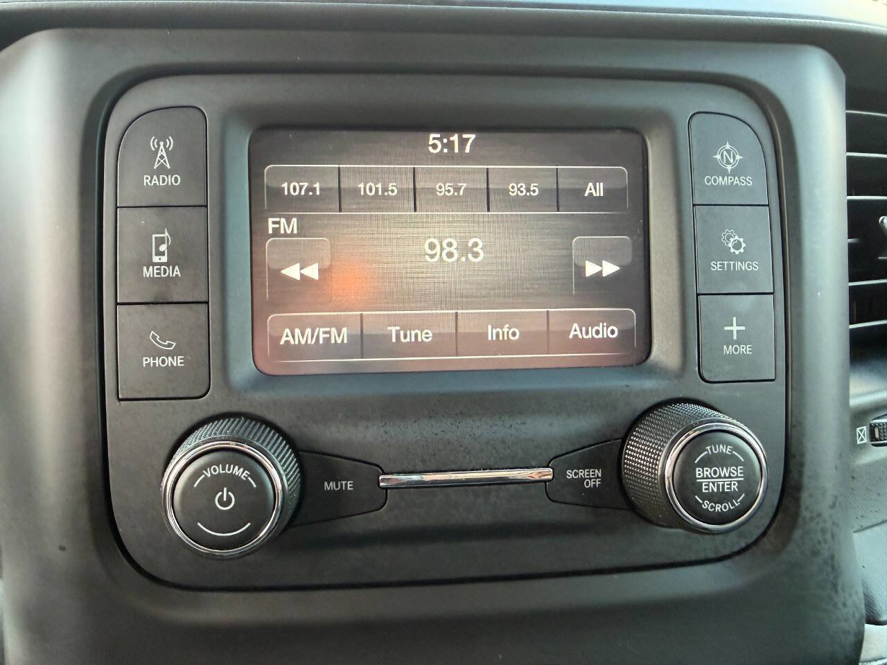 Used 2019 RAM 1500 Big Horn image 18