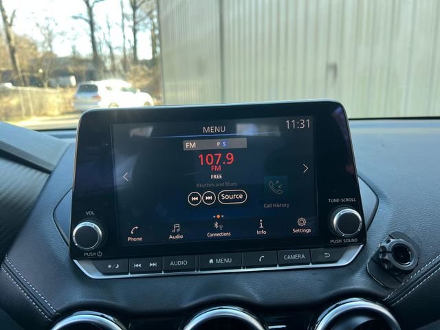 Used 2020 Nissan Sentra SV FWD image 22