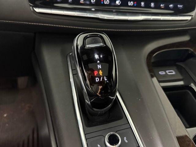 Used 2022 Cadillac Escalade ESV Sport Platinum AWD/4WD image 37