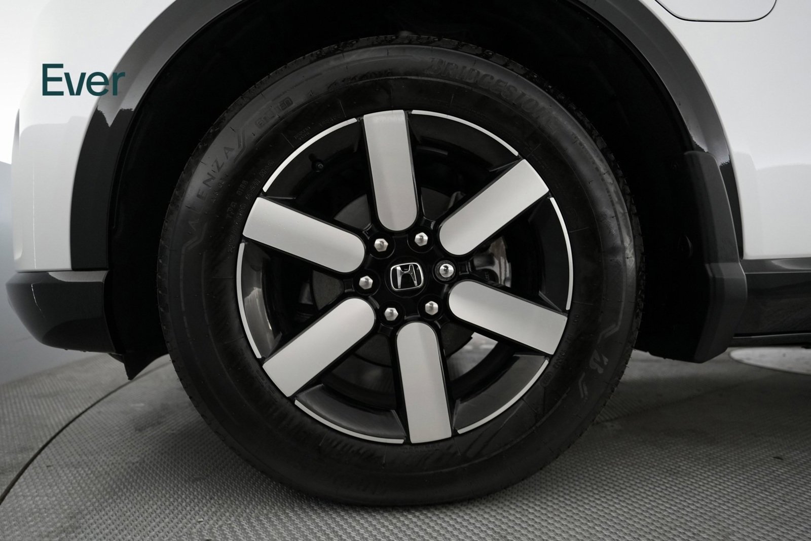 Used 2024 Honda Prologue Touring image 19