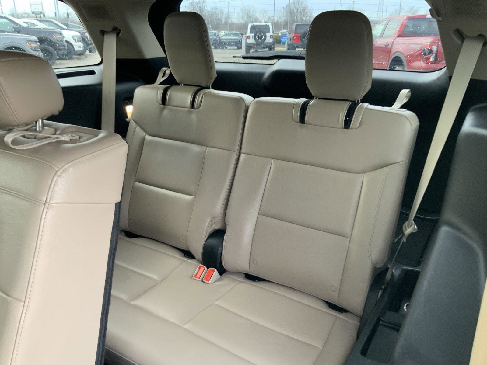 Used 2022 Ford Explorer Limited image 68