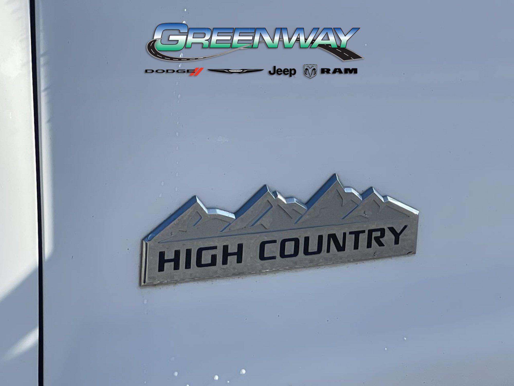 Used 2019 Chevrolet Silverado 2500 High Country w/ Duramax Plus Package AWD/4WD image 9