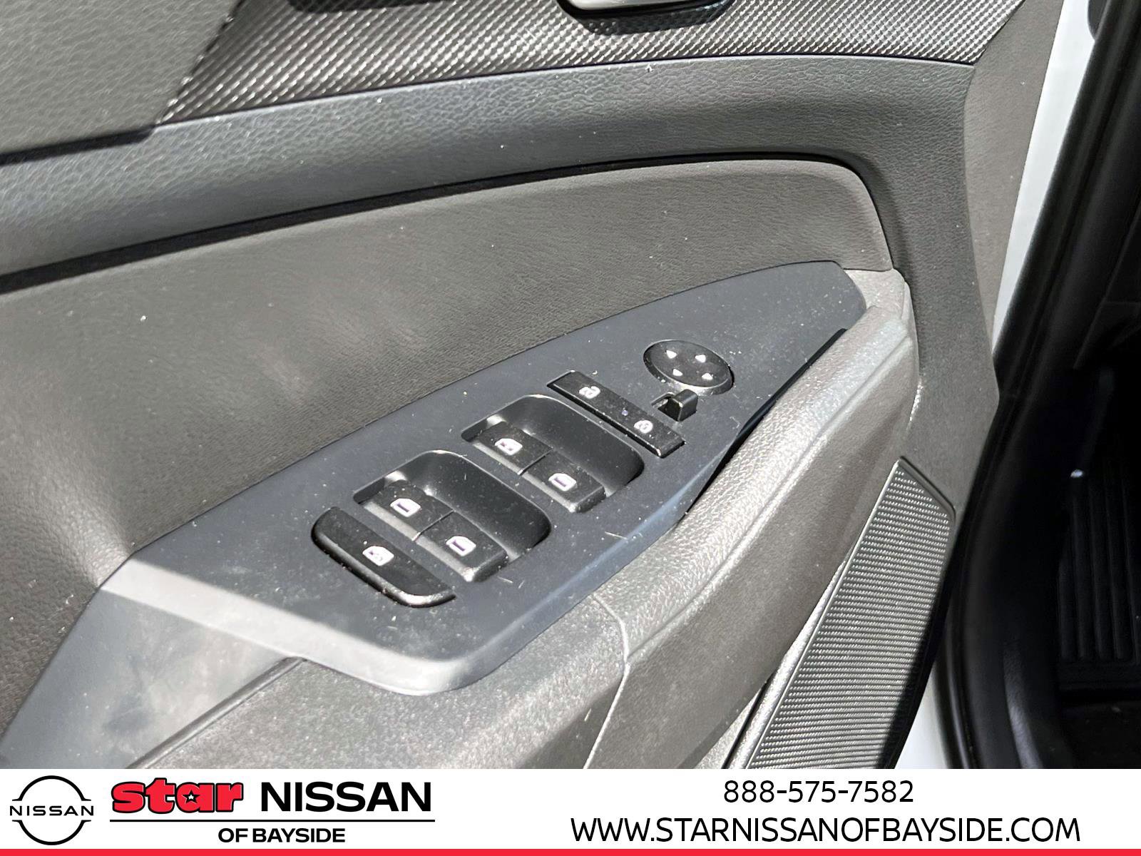 Used 2023 Kia Sportage LX image 14