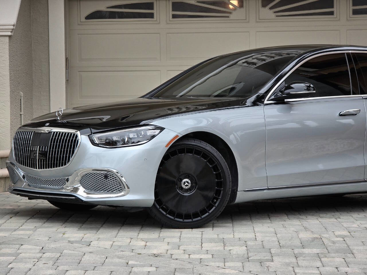 Used 2021 Mercedes-Benz S 580 4MATIC Sedan w/ Warmth & Comfort Package image 2