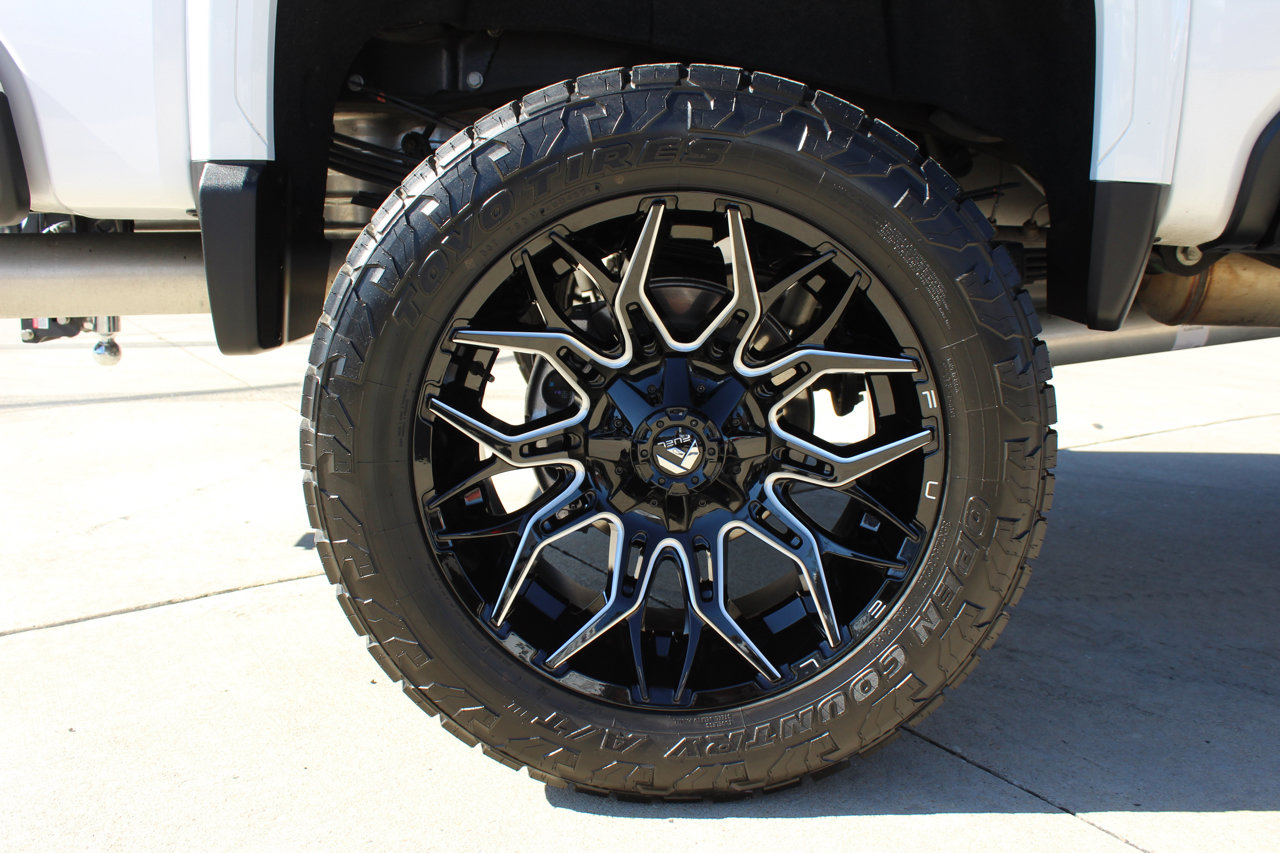 Used 2022 GMC Sierra 3500 Denali w/ Denali Ultimate Package image 41