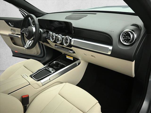 New 2026 Mercedes-Benz GLB 250 4MATIC image 28